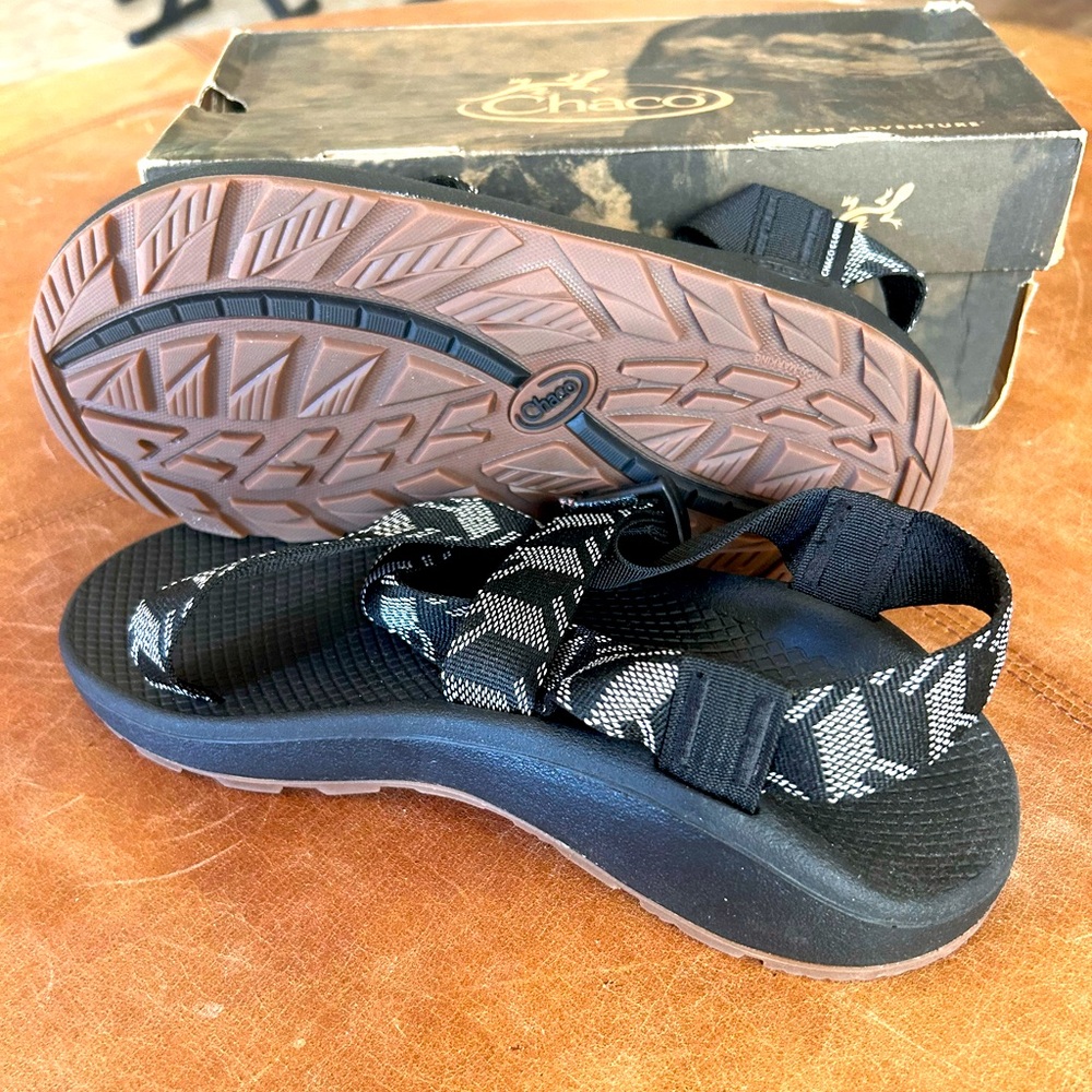 Men’s Chacos- worn once with box!